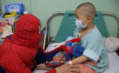 ���ӻ������������x�� �����ܰͰ�Ѫ����ԭ��